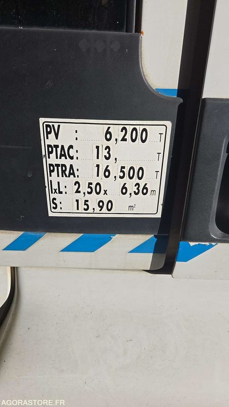 Cabeza tractora RENAULT CAM - 2004 - BP-101-EG