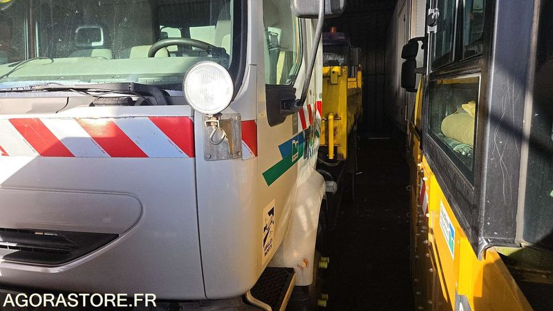 Cabeza tractora RENAULT CAM - 2004 - BP-101-EG