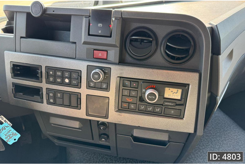 Cabeza tractora Renault T460 HighCab, Euro 6, / Retarder, Intarder