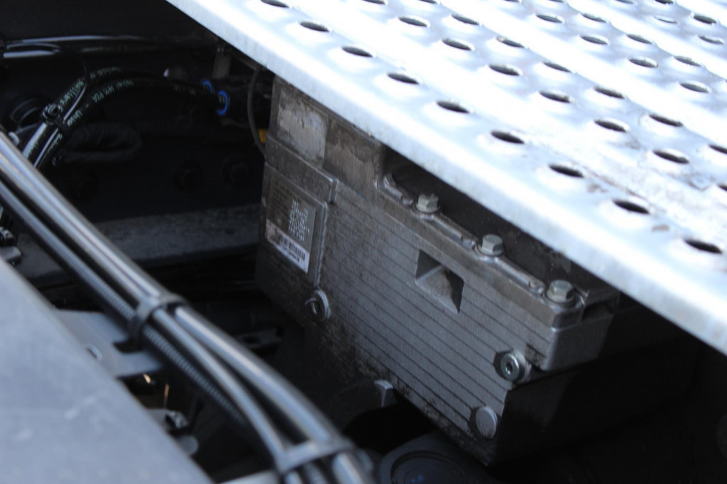Cabeza tractora Renault T 520 E6 High Sleeper Retarder Kühlbox  VIN: MD