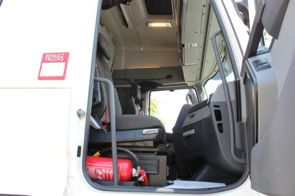 Cabeza tractora Renault T 520 E6 High Sleeper Retarder Kühlbox  VIN: MD