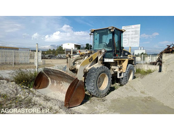 Cabeza tractora  TRACTEUR ROUTIER CATERPILLAR 914G  - 2001 / 7280 HEURES
