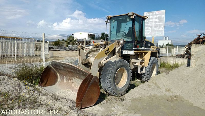 Cabeza tractora TRACTEUR ROUTIER CATERPILLAR 914G  - 2001 / 7280 HEURES