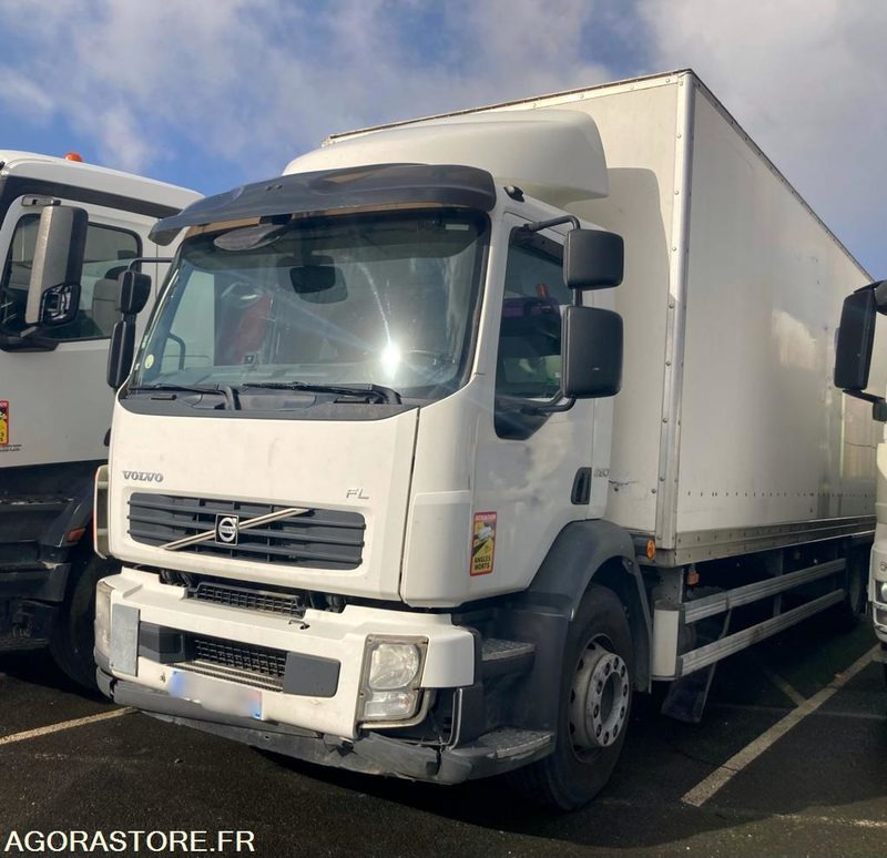 Cabeza tractora VOLVO  FL 290 - 2013 - 568 476km