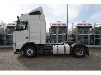 Cabeza tractora Volvo FH 420 GLOBETROTTER 595000KM: foto 1