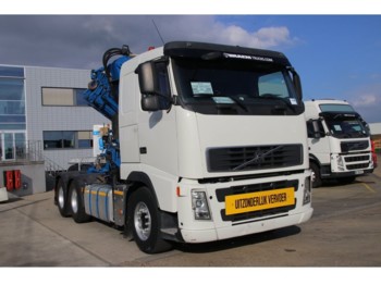 Cabeza tractora Volvo FH 440 - PESCI SE435 / 6 (crane/kraan)