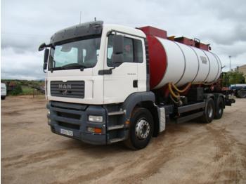 Camión cisterna para transporte de betún CAMIÓN CISTERNA DE ASFALTO TG 410: foto 1
