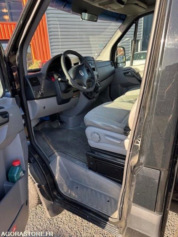Camión CRAFTER DEPANNEUSE VASP PTE VOITURE CARTE BLANCHE - 2007 - 393000km