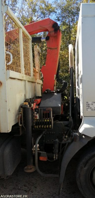 Camión Camion benne avec grue - Renault Midlum 2001 293846kms