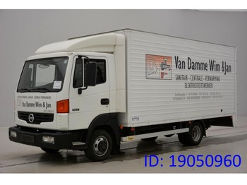 Camión caja cerrada Nissan Atleon 56.15