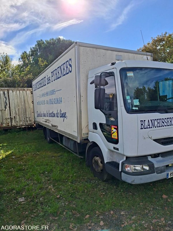 Camión caja cerrada PL-RENAULT MIDLUM- 407653Km-2005