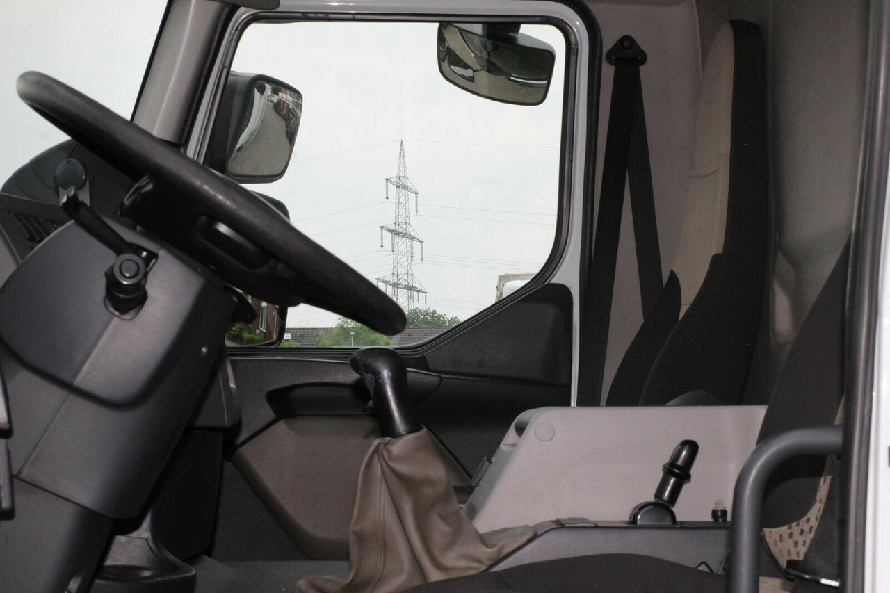 Camión caja cerrada Renault Premium 270 DXi EURO 5   Koffer 8,5m   Rolltor