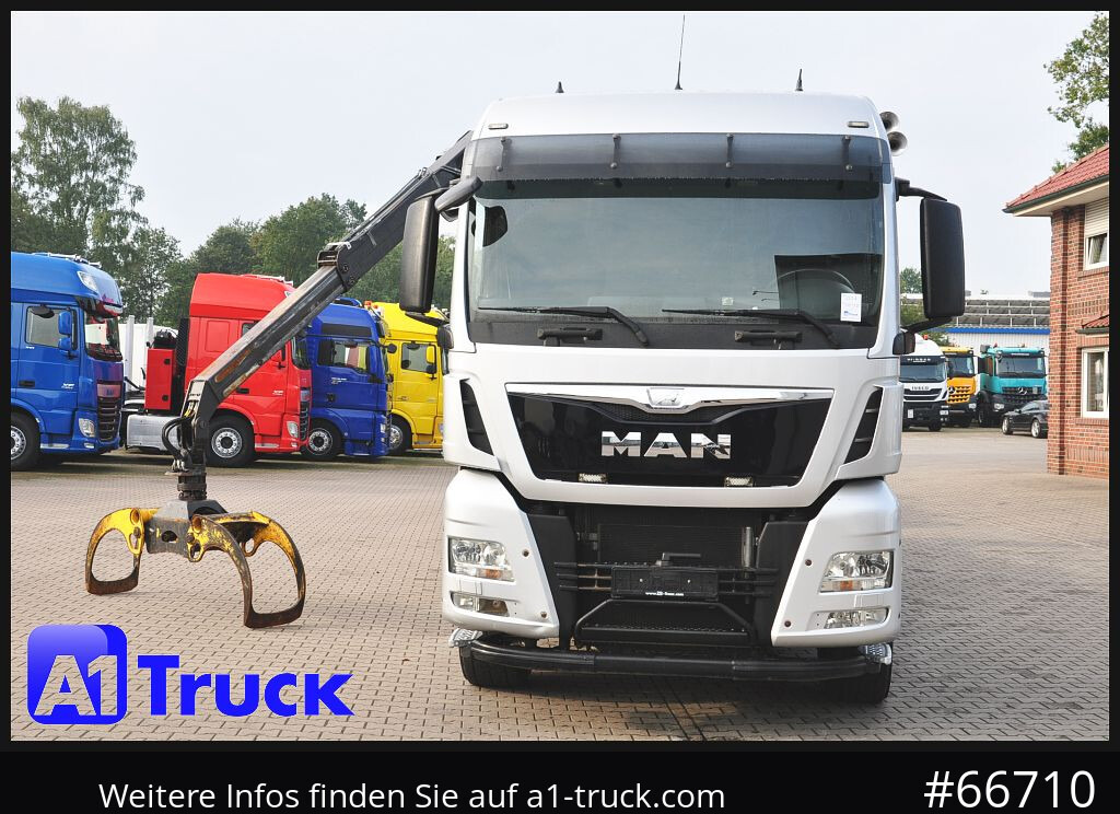 Camión forestal MAN TGX 26.480, Holz Kesla 2109, 6x4,