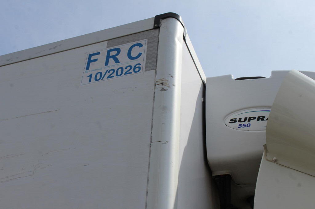 Camión frigorífico Daf LF 260 E6  Carrier Supra 550   Strom  Tür   LBW