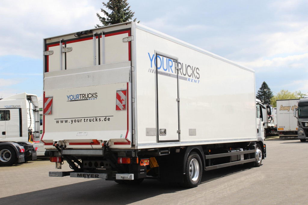 Camión frigorífico MAN TGM 18.250   CS1250 Tri-Temp LBW+Tür Voll Luft