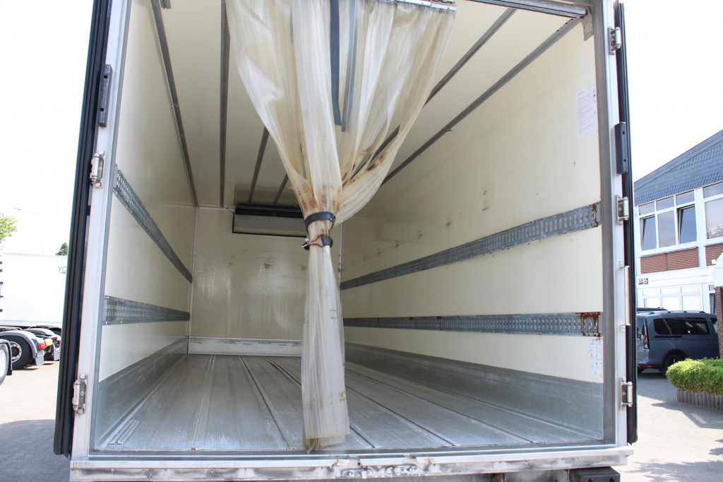 Camión frigorífico Mercedes-Benz Atego 1221 E6  TK T-800 R   Strom   Türen+LBW
