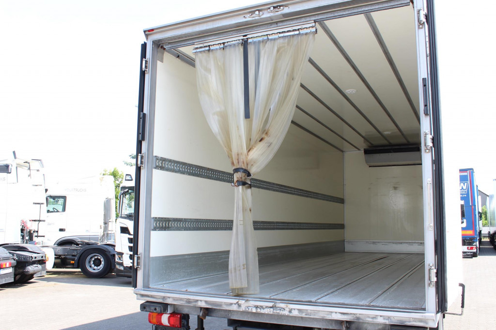 Camión frigorífico Mercedes-Benz Atego 1221 E6  TK T-800 R   Strom   Türen+LBW