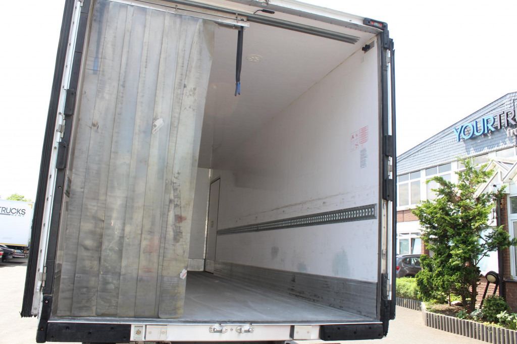 Camión frigorífico Mercedes-Benz Atego 1223 E6  TK T-800 R  Strom   LBW   298Tkm