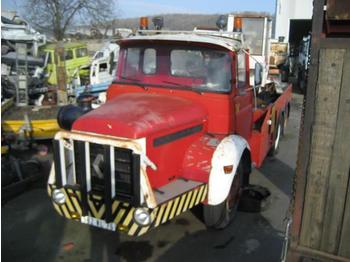 Berliet GLM - Camión grúa