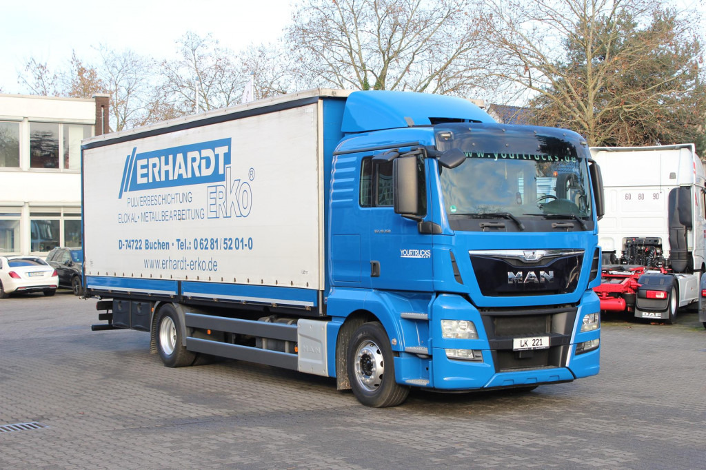 Camión lona MAN TGX 18.360 Retarder Plane Edscha Aluwand