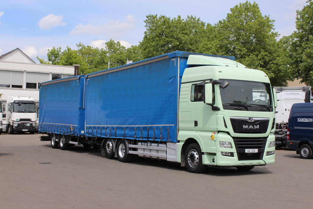 Camión lona MAN TGX 26.460 Retarder Jumbo-Zug 120M3 Durchlade