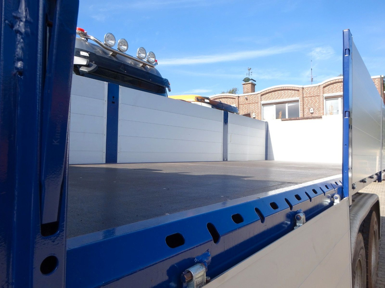 Camión multibasculante 12 cbm Abrollcontainer Pritsche