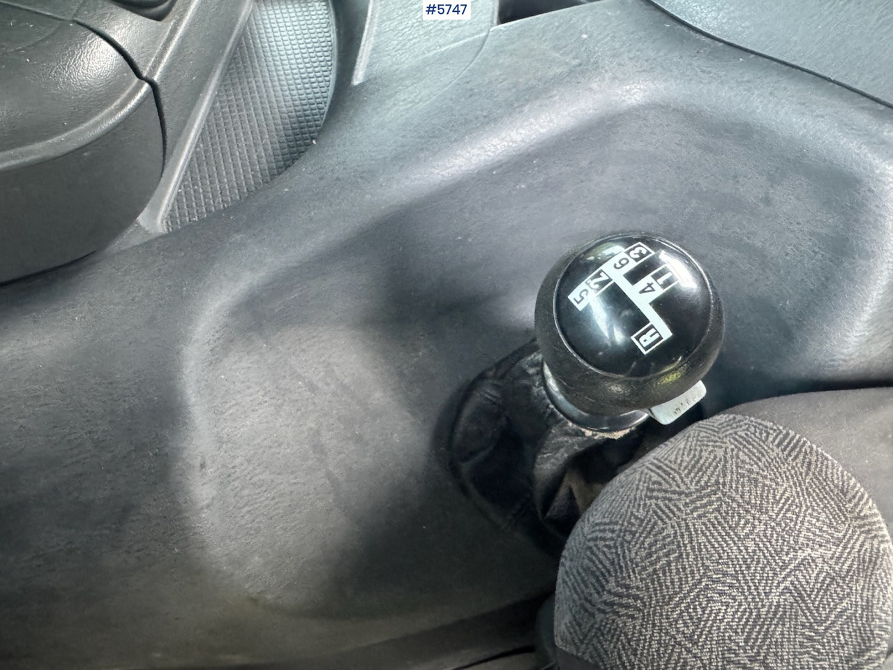 Camión multibasculante 1998 Scania 94D 310 Hook‑truck