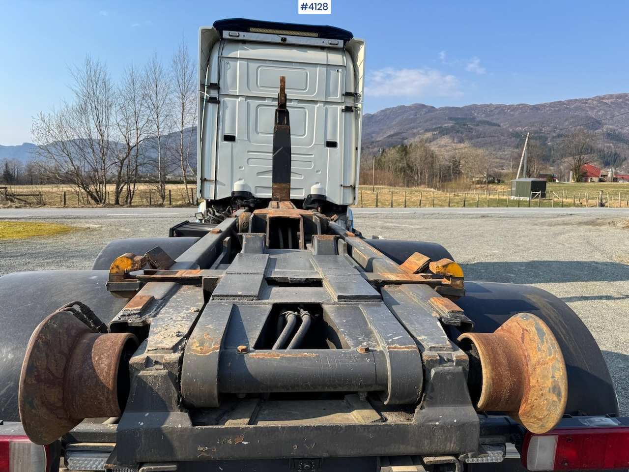 Camión multibasculante 1999 Scania R 144G Hooklift