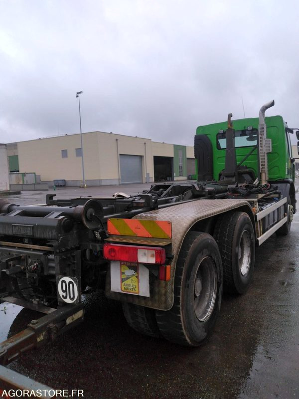 Camión multibasculante 1 Ampliroll Renault 26t