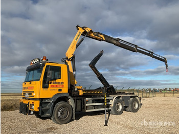 Camión multibasculante  2001 Iveco 380EH 6x4 with Crane Rollback Truck