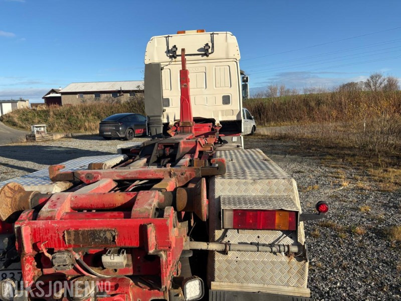 Camión multibasculante 2005 Iveco 260S48 krokløft