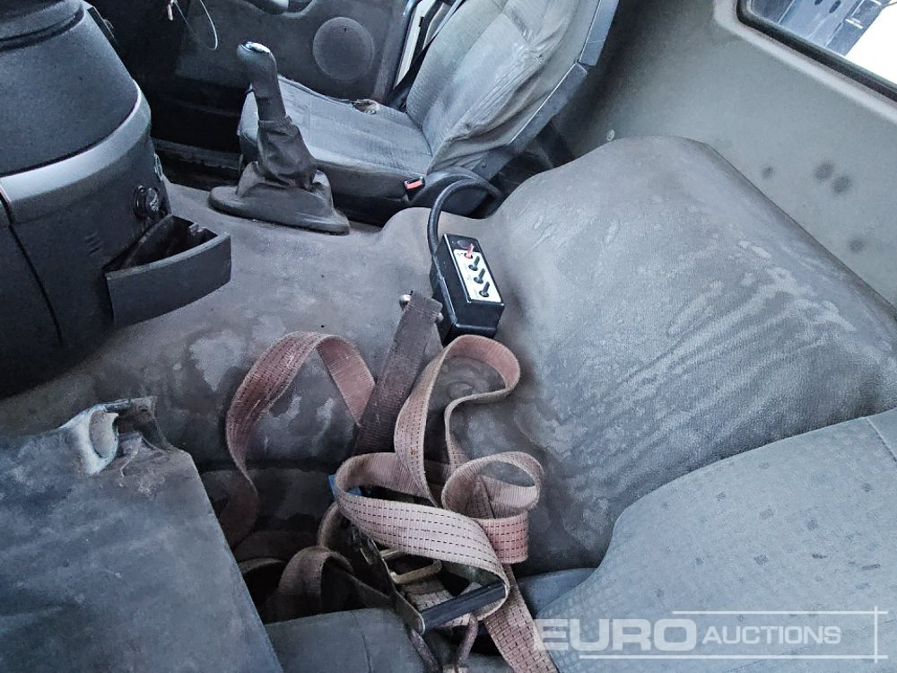 Camión multibasculante 2005 Volvo FM12 340