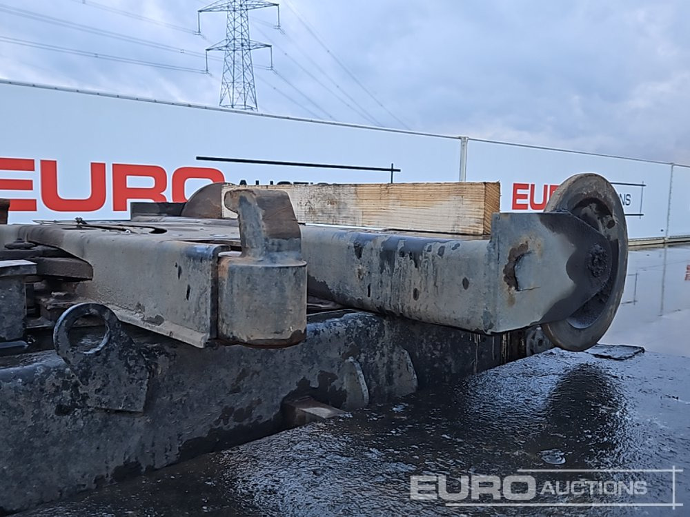 Camión multibasculante 2005 Volvo FM12 340