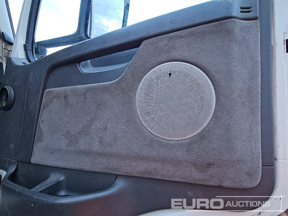 Camión multibasculante 2005 Volvo FM12 340