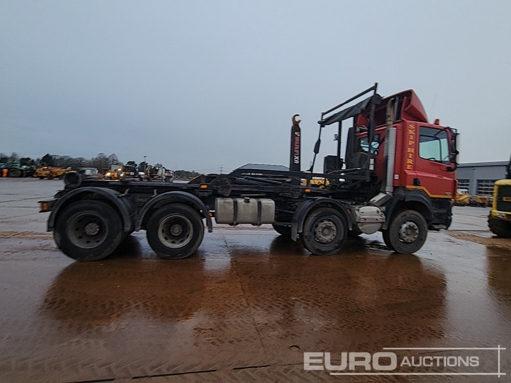 Camión multibasculante 2011 DAF 85CF-410