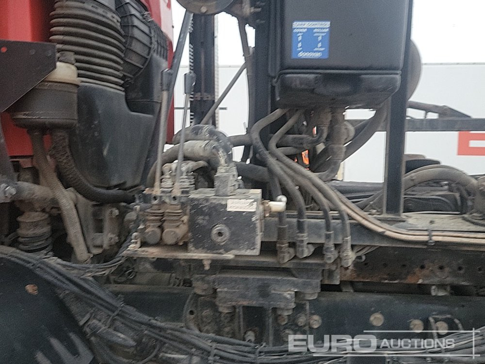 Camión multibasculante 2011 DAF 85CF-410