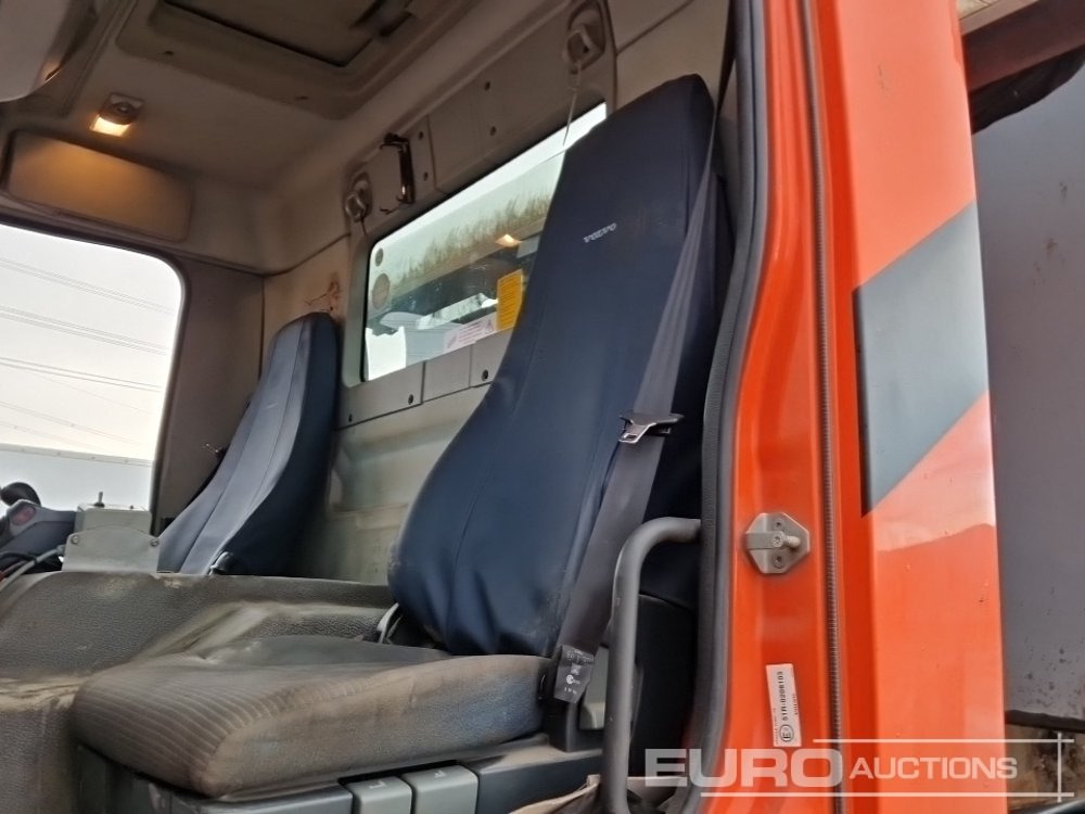 Camión multibasculante 2011 Volvo FE 260