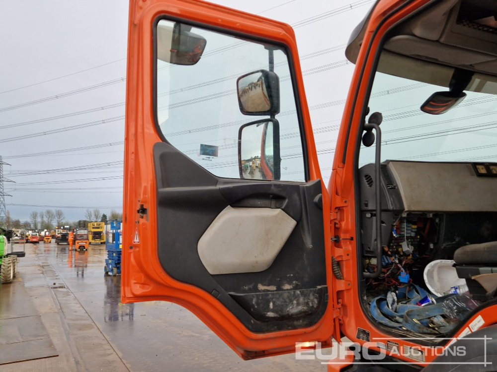 Camión multibasculante 2011 Volvo FE 260