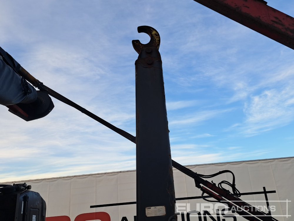 Camión multibasculante 2011 Volvo FM