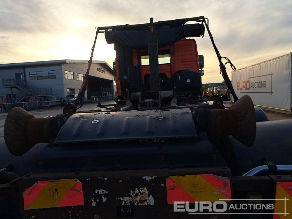 Camión multibasculante 2011 Volvo FM