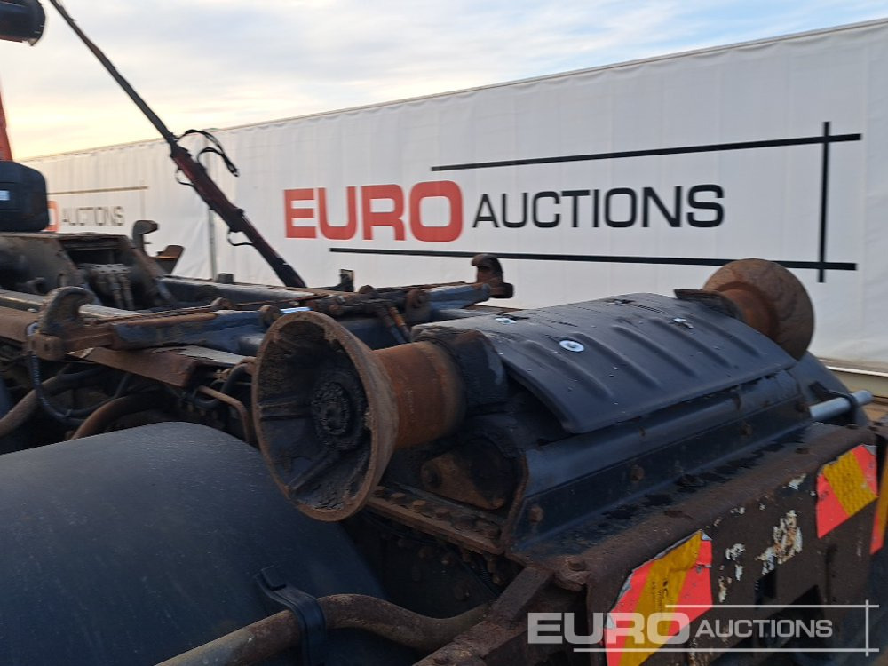 Camión multibasculante 2011 Volvo FM