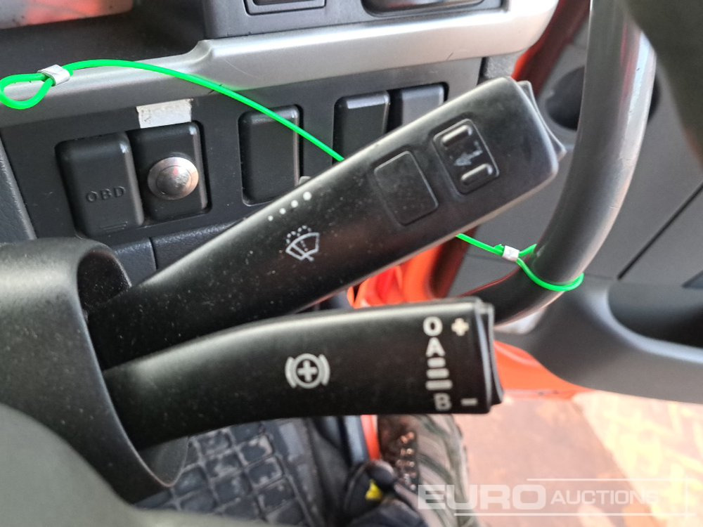 Camión multibasculante 2011 Volvo FM