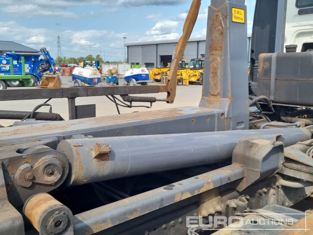 Camión multibasculante 2012 MAN 35.360