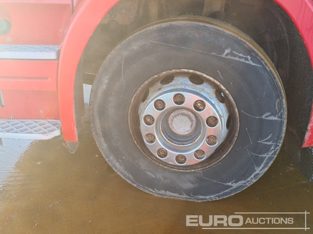 Camión multibasculante 2012 Scania P360