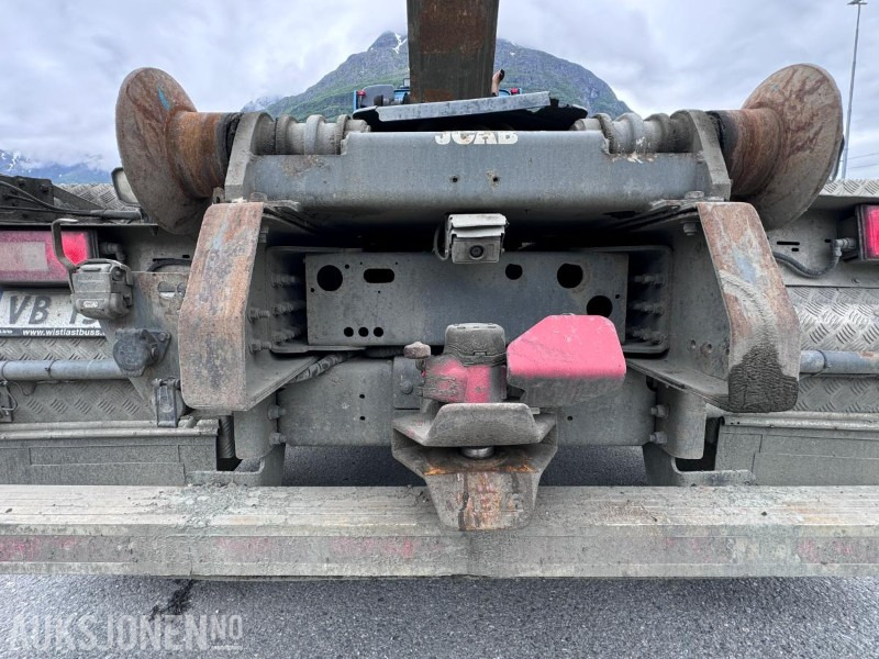 Camión multibasculante 2016 Volvo FH540 - Krokbil - JOAB krokløft med fjernstyring - Bevogrip sandstøere - Nylig EU godkjent