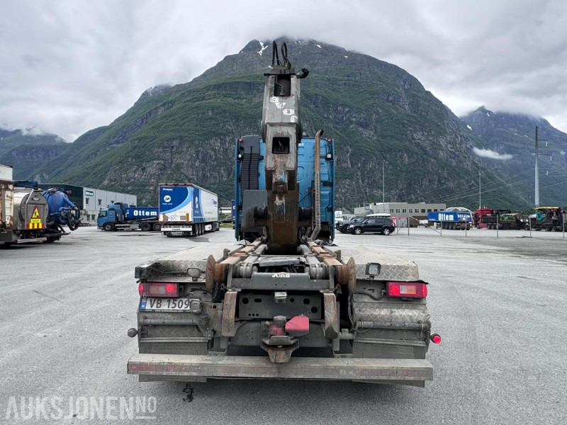 Camión multibasculante 2016 Volvo FH540 - Krokbil - JOAB krokløft med fjernstyring - Bevogrip sandstøere - Nylig EU godkjent