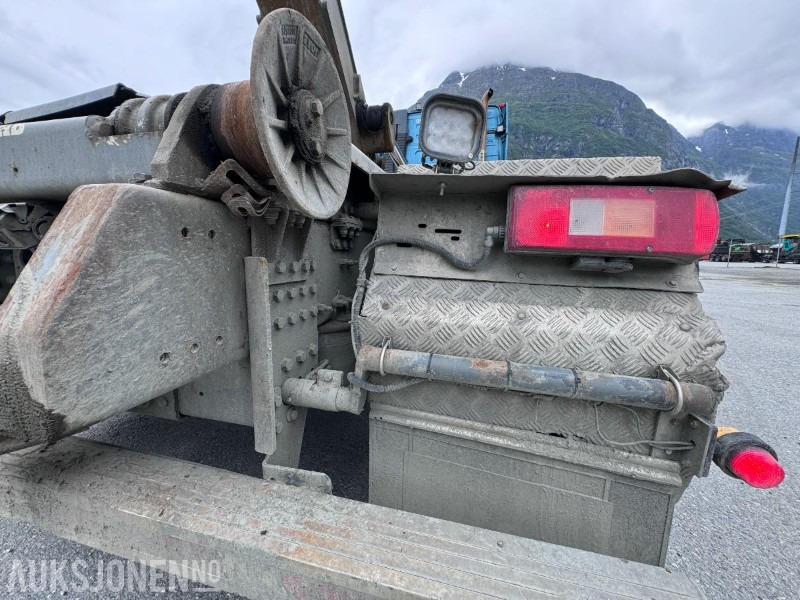 Camión multibasculante 2016 Volvo FH540 - Krokbil - JOAB krokløft med fjernstyring - Bevogrip sandstøere - Nylig EU godkjent