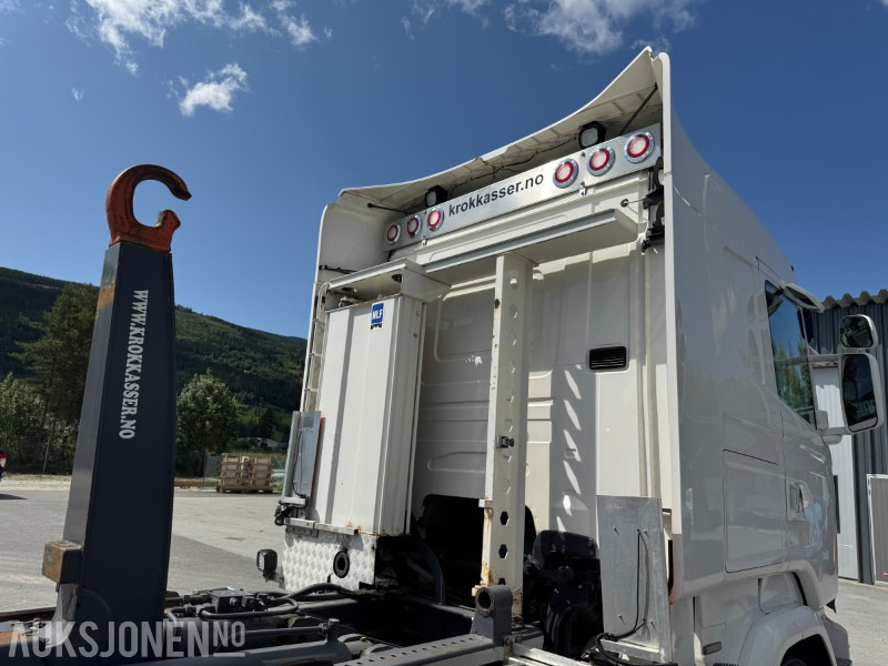 Camión multibasculante 2017 Scania R730 4-akslet krokbil 8X4, EURO 6, KRANHYDRAULIKK, EVOLUTION 125