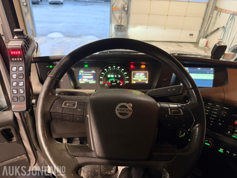 Camión multibasculante 2018 Volvo FH16 750 Krokbil 6x2 med lav kilometerstand