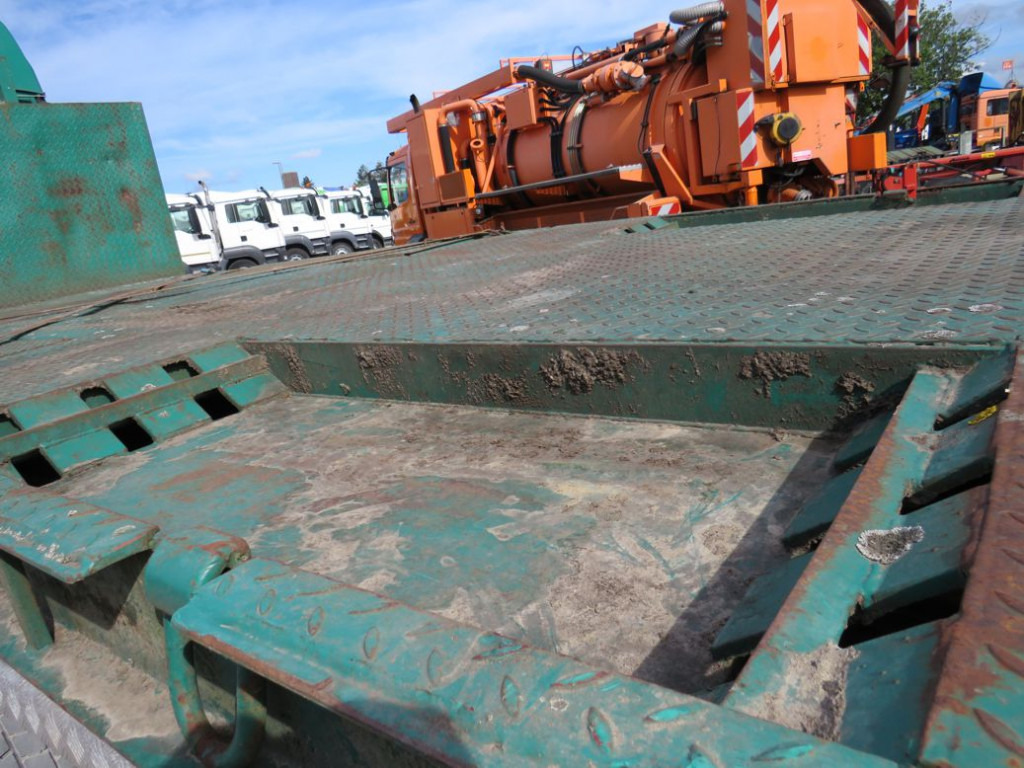 Camión multibasculante Abrollcontainer Plateau zum Baumaschinentransport